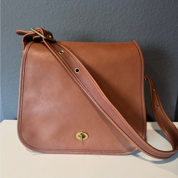 Coach Stewardess Bag - British Tan - Picture 1 of 15